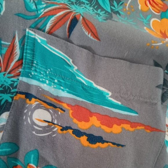 2XL🌴Tropical hawaiian vacation printed rayon short sleeve shirt - Picture 6 of 9